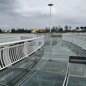 公路橋梁護(hù)欄